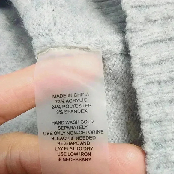 vince Camuto Aztec Crewneck Pullover Women's Sweater Size L - Picture 4 of 8